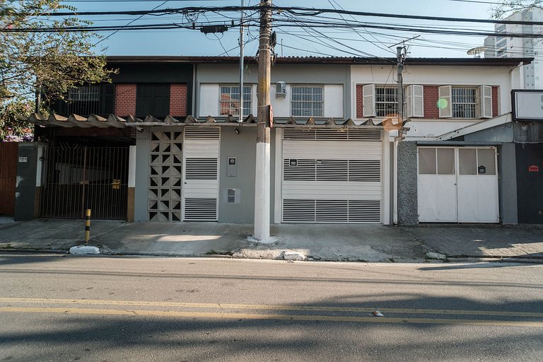 HLive Consulado 3 - walk to the Consulate